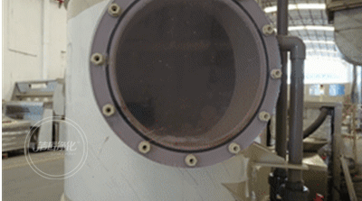 餐廚垃圾處理設備結(jié)合<a href='/' style='color: blue;' target='_blank'>工業(yè)除臭劑</a>實現(xiàn)系統(tǒng)除臭.jpg