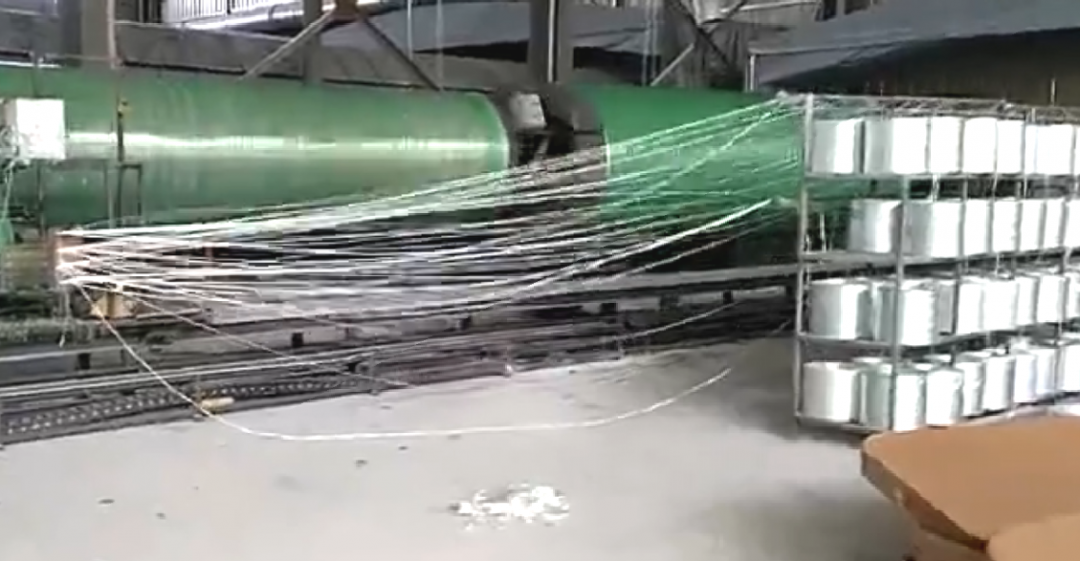 潔匠凈化·的凈工業(yè)除臭劑_玻璃鋼生產(chǎn)中，苯乙烯惡臭異味如何除臭？